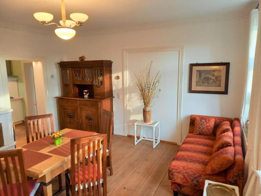 Romantische Ferienwohnung Unter Den Linden Buchholz  エクステリア 写真