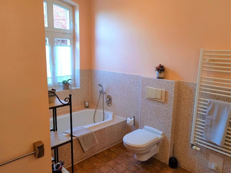 Romantische Ferienwohnung Unter Den Linden Buchholz  エクステリア 写真